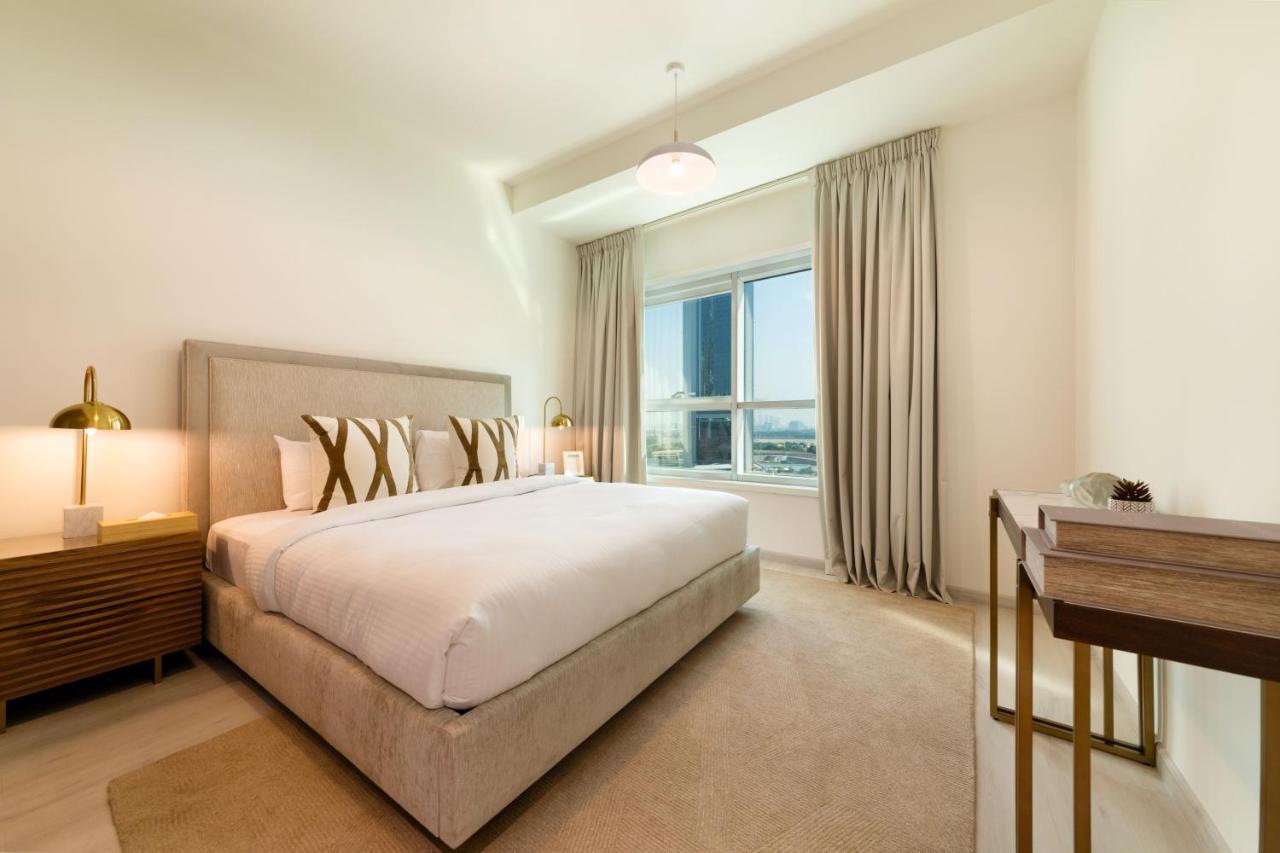 Ferienwohnung Maison Privee - Millennium Executive Tower Dubai Exterior foto